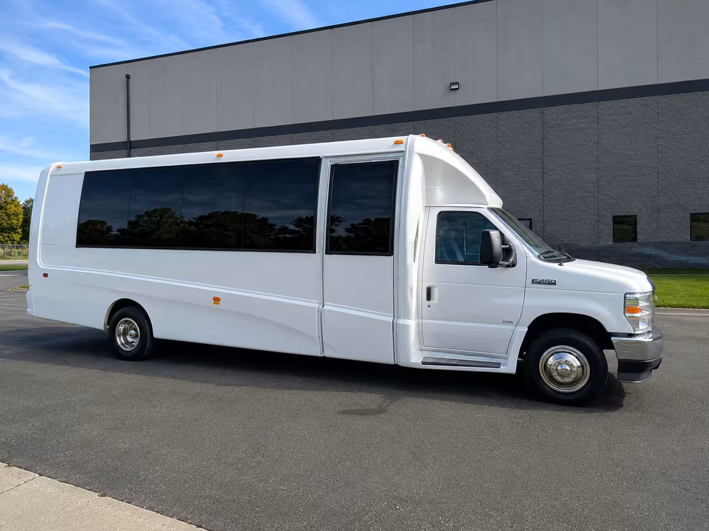 20 passenger minibus