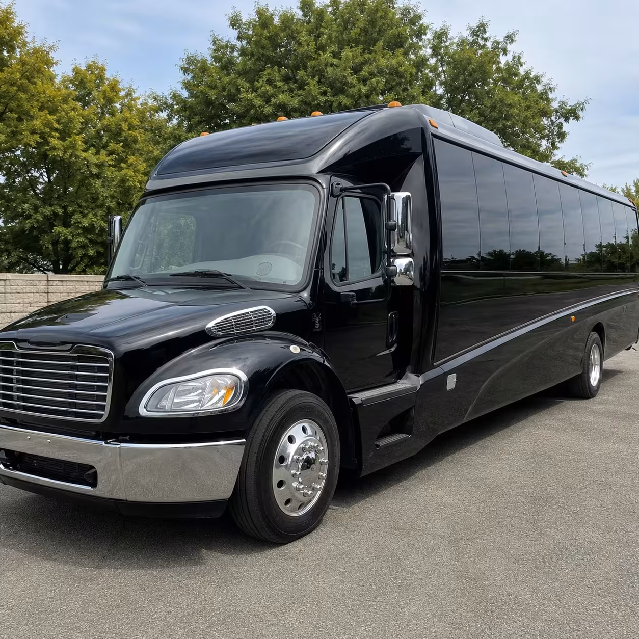 fort collins minibus rentals for rocky mountain national park trips